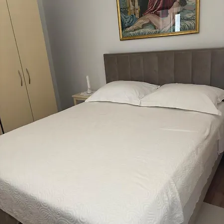 Mare Apartment