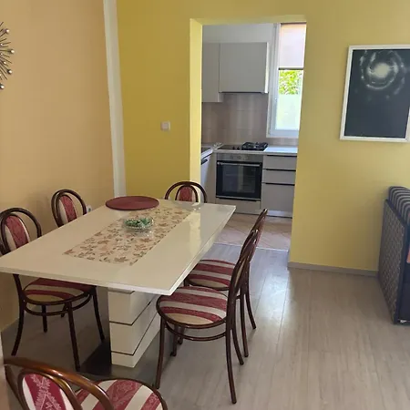 Apartment Mare